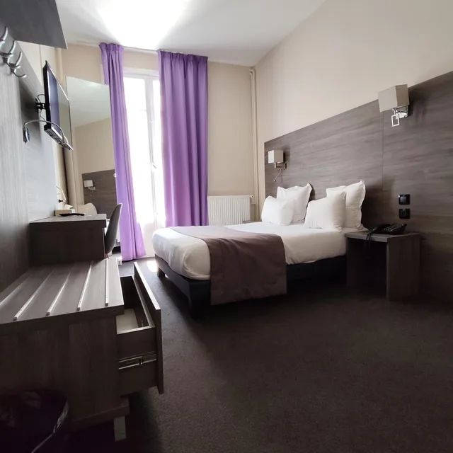 غرفة ديلوكس بسرير مزدوج، COMFORT HOTEL ACTUEL CHAMBERY CENTRE 3/4