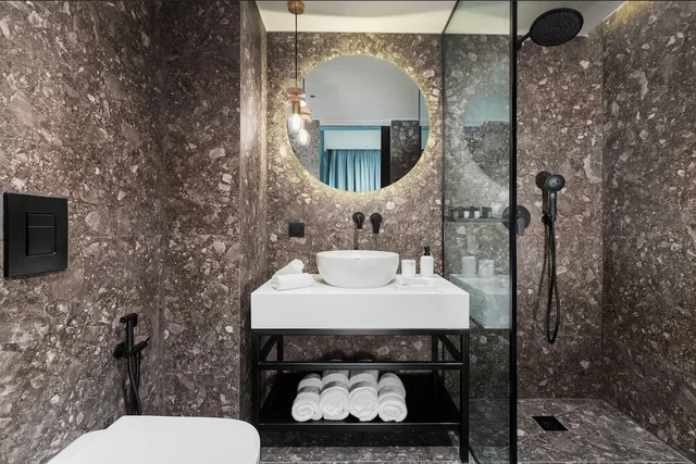 غرفة كومفورت بسرير كوين بشرفة، The Residence Aiolou Suites & SPA 6/7