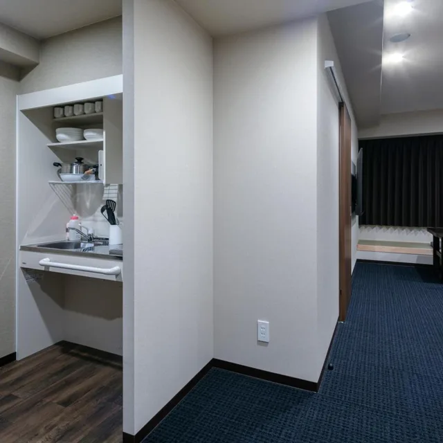 جناح بسرير كوين بجاكوزي، Randor Residential Hotel Kyoto Suites 7/7