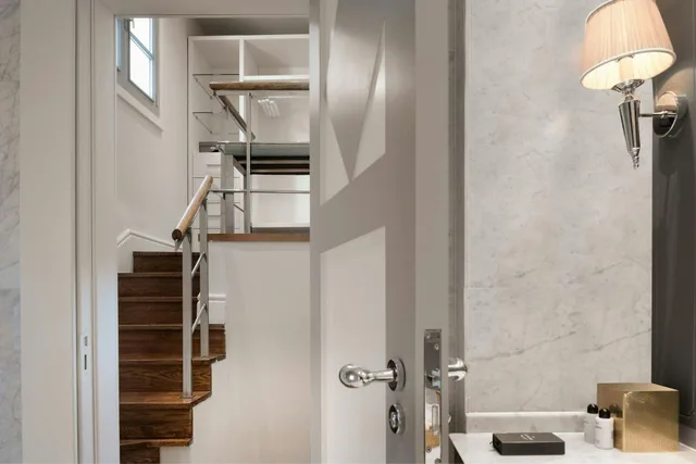 Bi Level, Luxury, Suite, King Bed, Garden View, Terrace، Santo Mauro, a Luxury Collection Hotel, Madrid 4/4