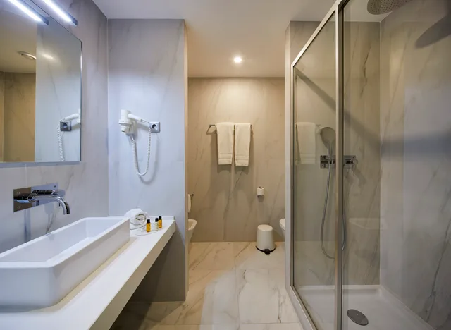 Family Suite, Alcazar Hotel And Spa 6/6