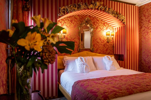 جناح جونيور بسرير كوين وسريرين منفصلين، Hotel Santo Stefano 2/3