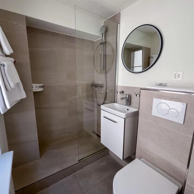 غرفة أساسية بسرير مزدوج، Statthotel 9/9