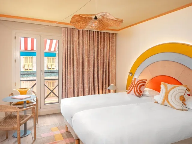 غرفة بسريرين منفصلين، Nice Pam Hotel 1/3