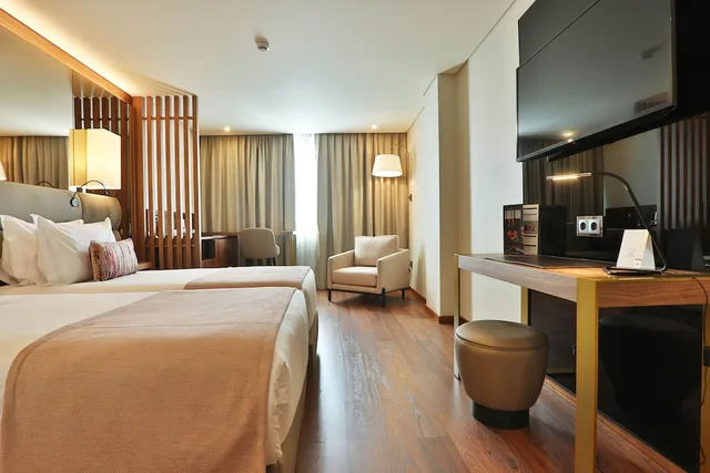 غرفة تنفيذية بسريرين منفصلين، Turim Iberia Hotel 4/6