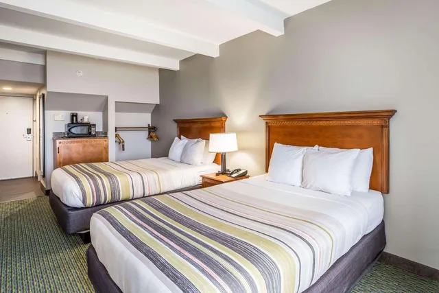 غرفة رباعية لذوي الإعاقة، Country Inn & Suites by Radisson, Virginia Beach (Oceanfront) 1/8