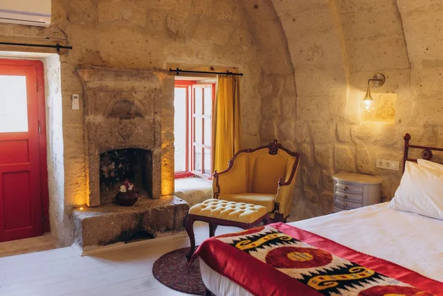 Standard, Double Bed, Hezen Cave Hotel 4/10