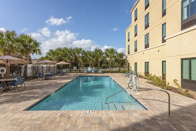 جناح لذوي الإعاقة، Pestana Orlando Suites Lake Buena Vista 1/1
