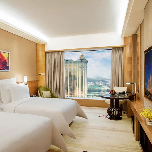 Deluxe, Twin Beds, Galaxy Hotel 1/2