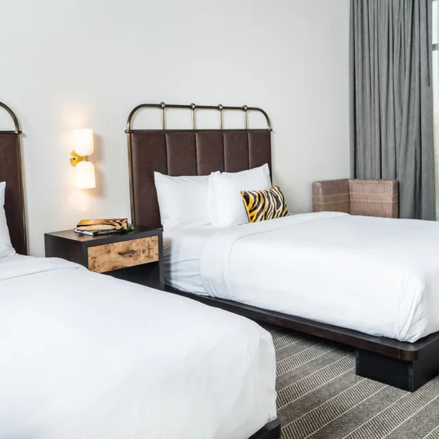 جناح بشرفة بغرفتي نوم، Origin Baton Rouge, a Wyndham hotel 1/5