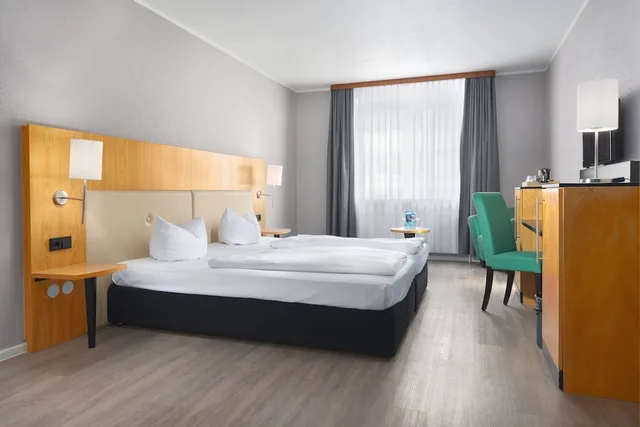غرفة سوبيريور بسرير كوين، Hotel Egelsbach Frankfurt 8/10