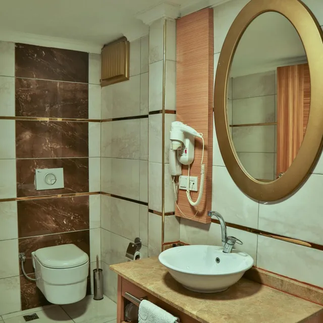غرفة قياسية ثلاثية، Start Otel 5/7