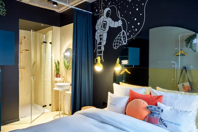 Inner, Medium, Circle, King Bed، 25hours Hotel The Circle 3/8