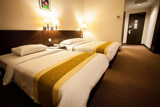 غرفة عائلية بسرير كوين وسرير فردي، HOTEL TANJONG VISTA 1/4