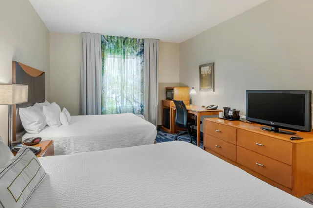 غرفة بسريرين كوين، Fairfield Inn & Suites by Marriott Houston Conroe/Woodlands 1/4