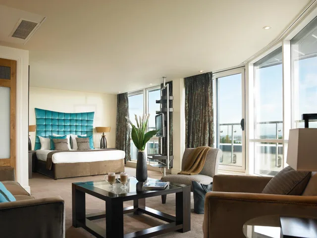 Penthouse Suite, Adult Only, Hodson Bay Hotel 1/2