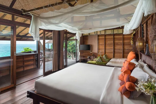 غرفة ديلوكس بسرير مزدوج بإطلالة على البحر، Serendipity Beach Resort Koh Lipe 3/3