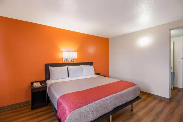غرفة بسرير كينج، Park Inn by Radisson, Fargo West Acres 8/10