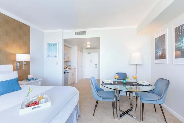 استوديو ديلوكس بسرير كينج بإطلالة جزئية على البحر بمطبخ، Private Oasis at Arya 8/10