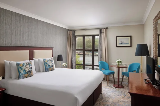 غرفة مفردة بسرير مزدوج، Dooleys Hotel Waterford City 3/5