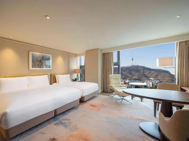 Namsan, 1 King and 1 Single Beds، The Ambassador Seoul - A Pullman Hotel 3/5