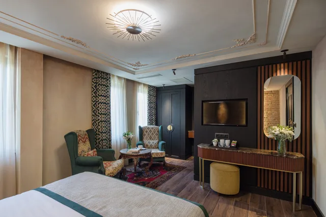Superior, Double Bed, Tria Hotel Istanbul 3/4
