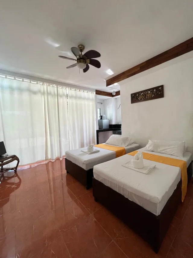 غرفة قياسية بسريرين منفصلين، Boracay Ocean Bay Resort 1/1