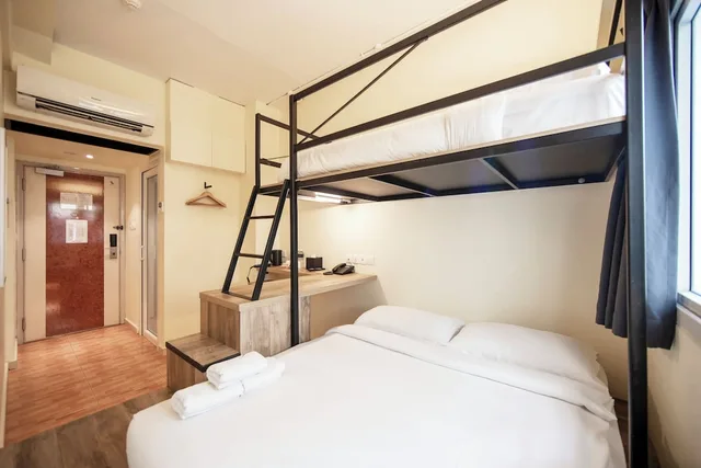 غرفة سوبيريور ثلاثية بسرير كوين وسرير فردي، Fragrance Hotel - Balestier 4/10