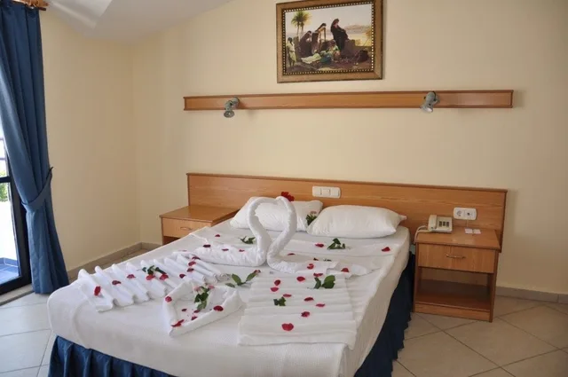 غرفة قياسية ثلاثية بسرير مزدوج وسرير فردي، Miranda Moral Beach Hotel 6/10