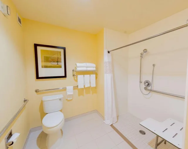 استوديو بسرير كينج مع أريكة لذوي الإعاقة، Hampton Inn Suites Riverside Corona East 7/8