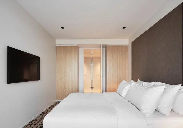 Two Bedroom Luxury Apartment، Burbury Hotel & Apartments 6/12