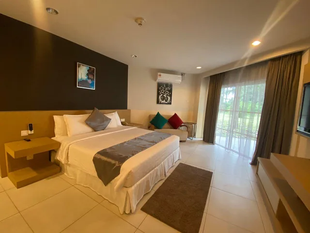 جناح بريميير، Century Langkasuka Resort 1/1