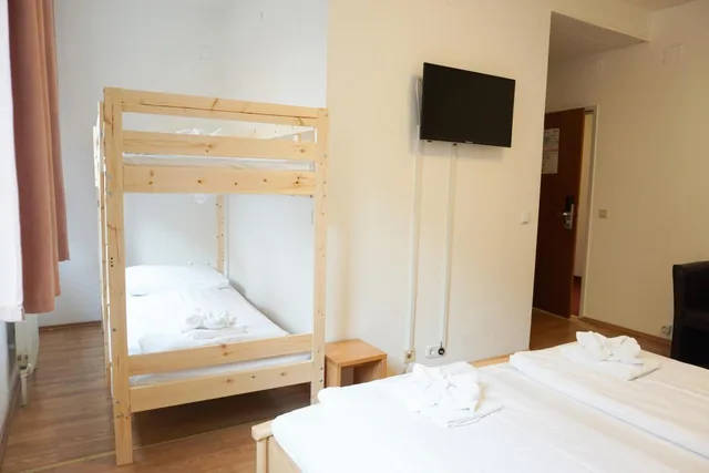 غرفة رباعية بسرير بطابقين، Hotel Kaffeemuhle 9/10
