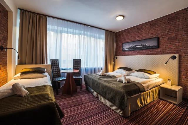 غرفة ثلاثية بثلاثة أسرّة، Delta Hotel 3/7