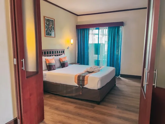غرفة عائلية بسرير كوين وسريرين منفصلين، Neo Hatyai Hotel 1/1