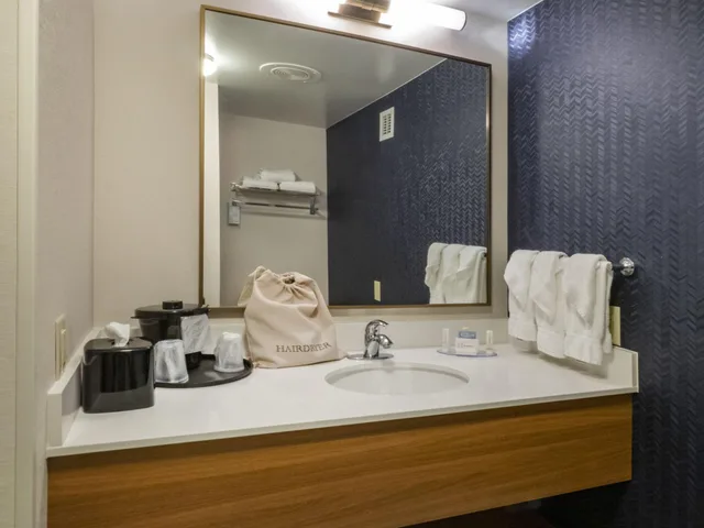 جناح بغرفة نوم واحدة، Fairfield Inn Suites Hazleton 4/5