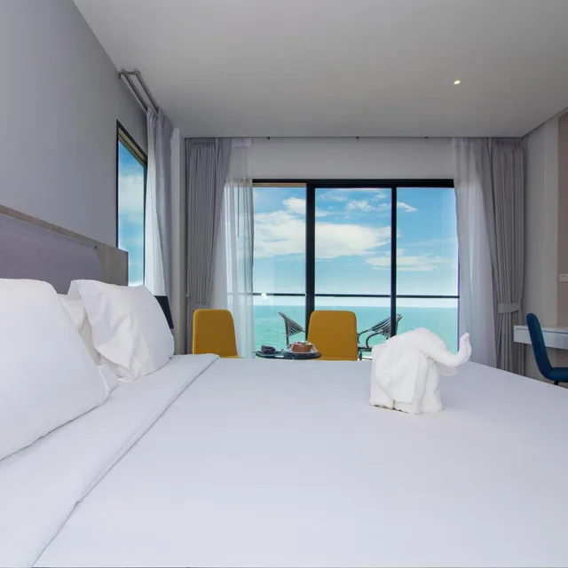 غرفة ديلوكس بسرير مزدوج أو سريرين منفصلين بإطلالة على البحر، Fortune Saeng Chan Beach Rayong 1/10