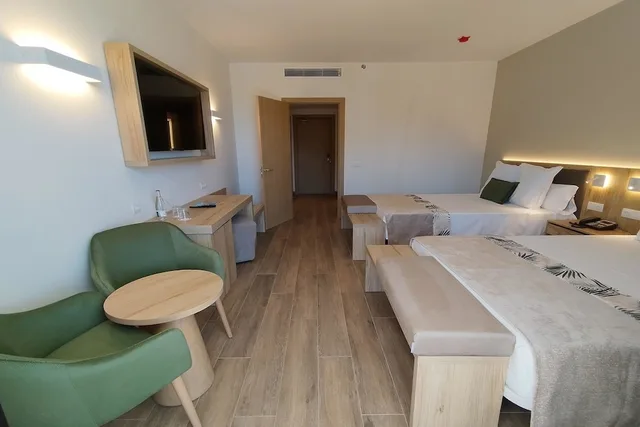 غرفة قياسية، Best Triton Hotel 5/10