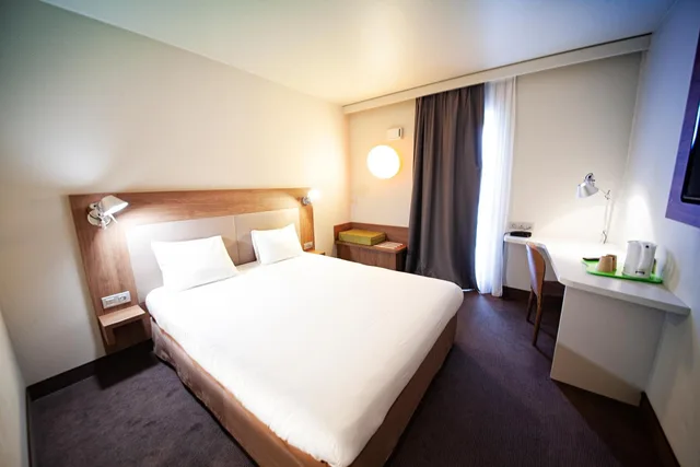 غرفة بسرير مزدوج، ibis Clermont Ferrand Centre Stade 1/5