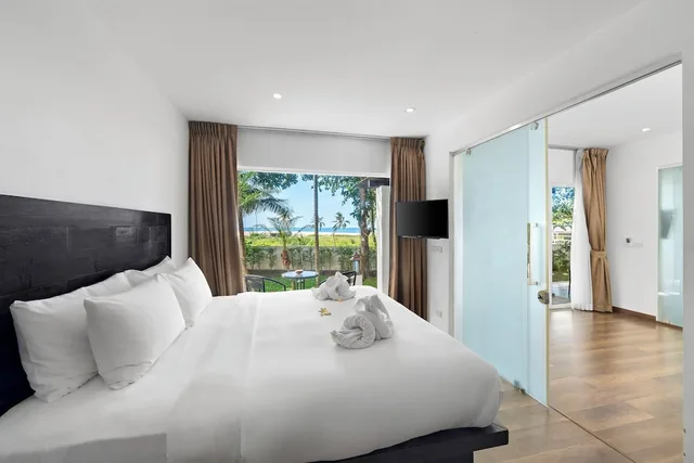 غرفة ديلوكس بسريرين كينج بإطلالة على البحر بغرفتي نوم بجاكوزي، Zara Resort (ex The Privilege Hotel Ezra Royal Beach) 3/9