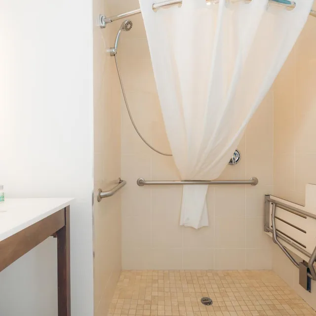 غرفة قياسية بسرير كينج لذوي الإعاقة، The Cove Hotel, Ascend Hotel Collection 8/10