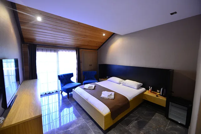 غرفة قياسية بسرير مزدوج، Inanlar Deluxe Hotel 1/3