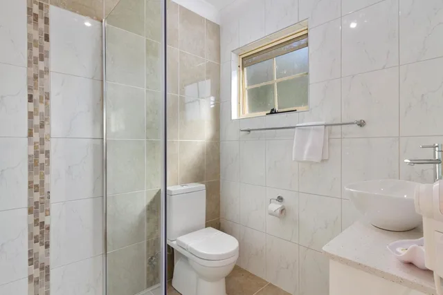2 Bedrooms, Pier, Cottage، Swansea Cottages & Motel Suites 9/10