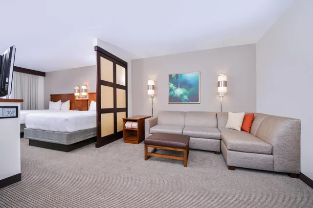غرفة بسريرين كوين مع أريكة، Hyatt Place Chesapeake/Greenbrier 6/9