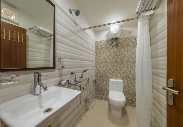 غرفة قياسية بسرير مزدوج بغرفة نوم واحدة، Hotel Emirates 3/5