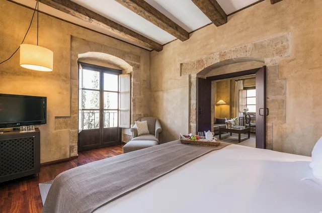 جناح رئاسي بسرير كينج، Palacio de San Esteban 2/4