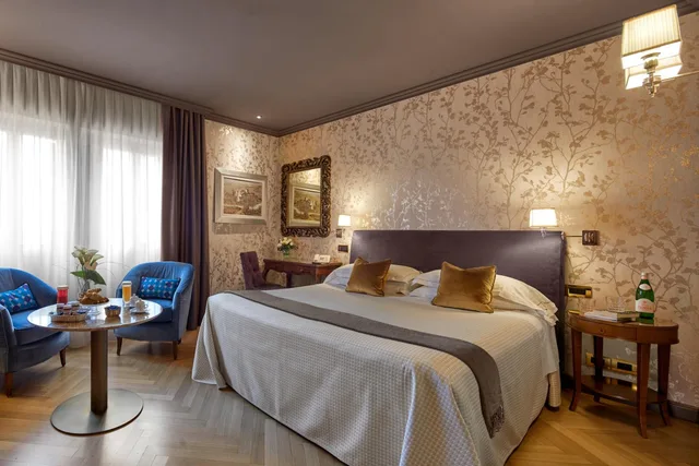 Superior, Triple, Sofa, Hotel Accademia Verona 4/10