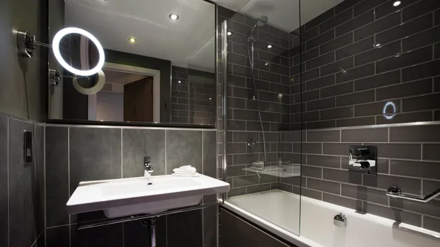 غرفة بسرير مزدوج، Holiday Inn Manchester - City Centre 3/3