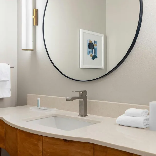Studio, Suite, 2 Queen Beds, Bathtub, Accessible, Extended Stay Minot 3/3