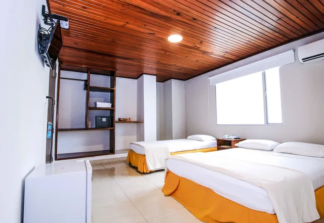 Family, Triple, 1 Double and 1 Single Bed, Hotel Portobelo Boulevard 5/10